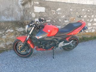 Suzuki GSR 600 2008 ABS-thumb-2