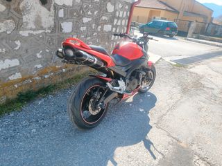 Suzuki GSR 600 2008 ABS-thumb-3
