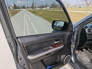 Suzuki Grand Vitara 2006-thumb-8