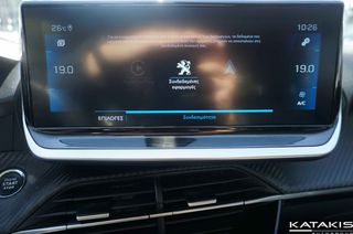 Peugeot 208 2023 Allure, Navi, Clima, Rear Camera, Apple Carplay - Android-thumb-36