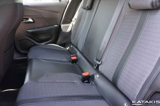 Peugeot 208 2023 Allure, Navi, Clima, Rear Camera, Apple Carplay - Android-thumb-12