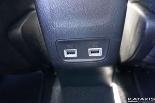Peugeot 208 2023 Allure, Navi, Clima, Rear Camera, Apple Carplay - Android-thumb-13