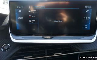 Peugeot 208 2023 Allure, Navi, Clima, Rear Camera, Apple Carplay - Android-thumb-34