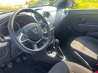 Dacia Sandero 2017-thumb-8