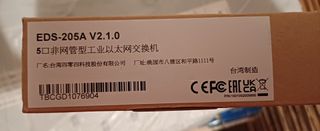 5-port compact unmanaged Ethernet switches-thumb-2