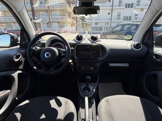 Smart ForTwo 2021 COUPE ELECTRIC DRIVE/EQ-thumb-11