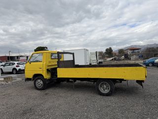 Mitsubishi Canter 1990-thumb-7