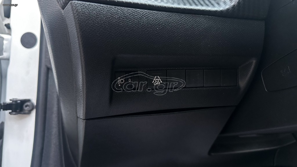 Peugeot 208 thumbnail 41