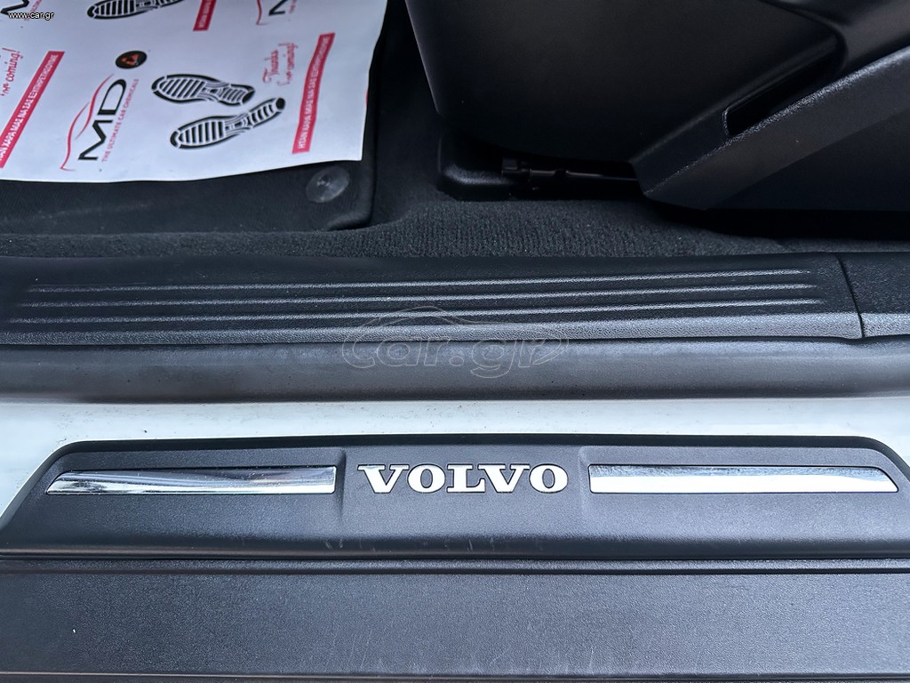 Volvo V40 Cross Country thumbnail 24