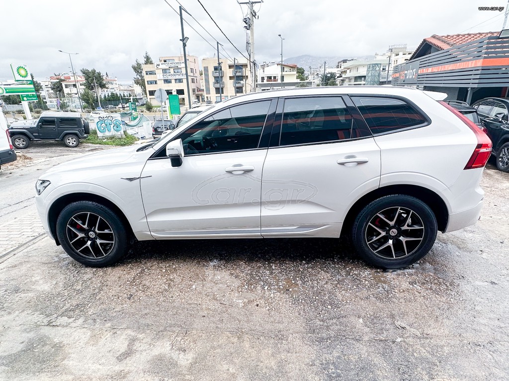Volvo XC 60 thumbnail 4