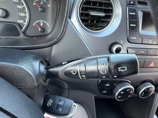Hyundai i 10 2016 1.0 PASSION PLUS EURO6-thumb-28
