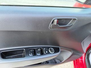 Hyundai i 10 2016 1.0 PASSION PLUS EURO6-thumb-33