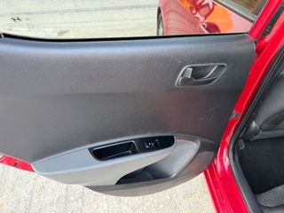 Hyundai i 10 2016 1.0 PASSION PLUS EURO6-thumb-35