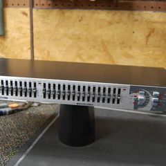 PHONIC  MQ - 3400  DUAL  15  BAND  GRAPHIC EQUALISER  RACK MOUNT