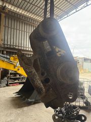Εκσκαφέας Με Λάστιχα Liebherr 2020 A924-thumb-2