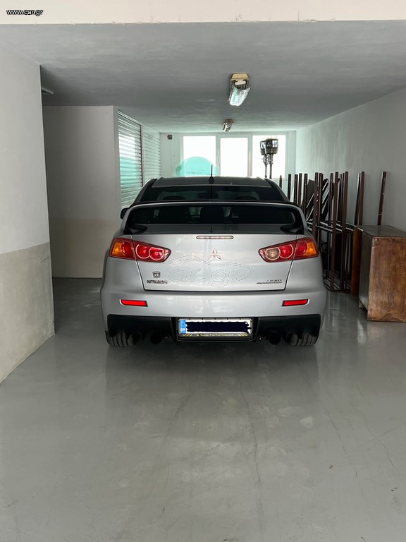 Mitsubishi Lancer Evo 2009 X
