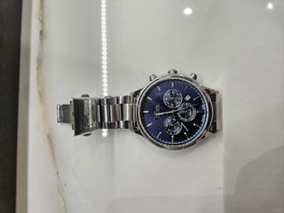 Lee Cooper ρολόι με μεταλλικό μπρασελε  άριστη κατάσταση
