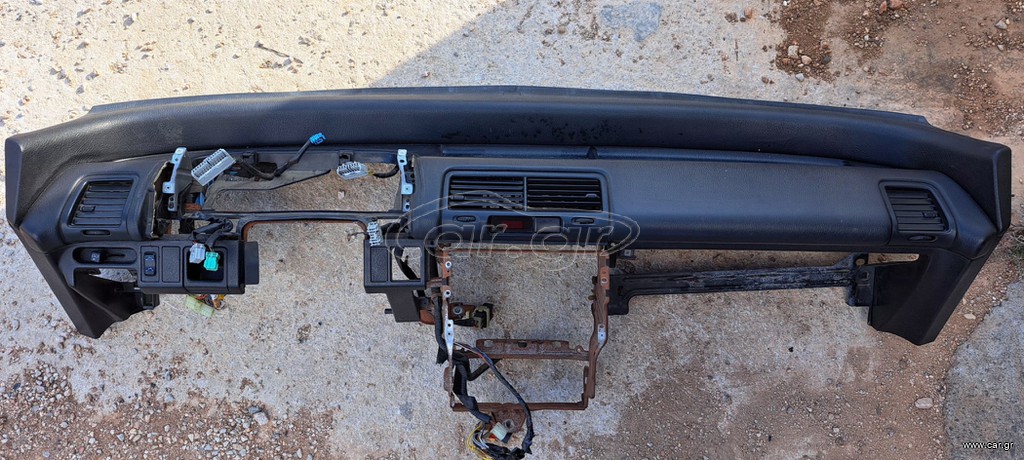 Ταμπλό γνήσιο από Honda Civic Ef9 Vtec 89-91 Hatchback.