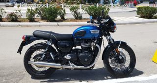 Triumph Bonneville T100 2023 Chrome Edition
