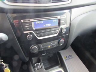 Nissan Qashqai 2015 1.2cc-N-CONNECTA-thumb-12