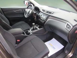 Nissan Qashqai 2015 1.2cc-N-CONNECTA-thumb-8