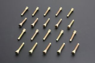 Hardrace - Extended Wheel Stud Mitsubishi Lancer evolution, Toyota Yaris