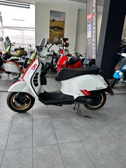 Vespa GTS Super Racing Sixties 300 2020-thumb-2