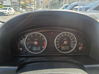 Ford Mondeo 2002 GHIA 1,8 FULL EXTRA-thumb-1