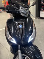 Piaggio Medley 125 2023-thumb-10