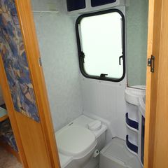 Adria 2002 unica 431DD-thumb-11