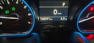 Peugeot 2008 2018-thumb-15