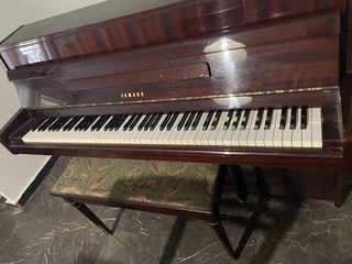 YAMAHA C-108 Ορθιο Πιάνο