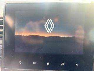 Renault Arkana 2023-thumb-17