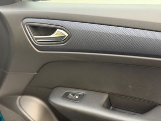 Renault Arkana 2023-thumb-32