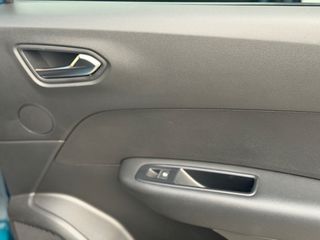 Renault Arkana 2023-thumb-33