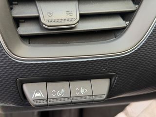 Renault Arkana 2023-thumb-36