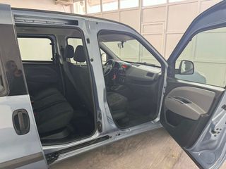 Opel Combo 2017 7S 1.6 DIESEL COPA CAR-thumb-9