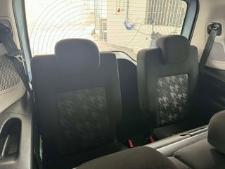 Opel Combo 2017 7S 1.6 DIESEL COPA CAR-thumb-11