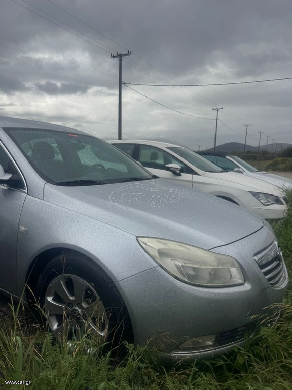 Opel Insignia 2011