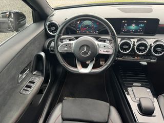 Mercedes-Benz A 180 2021 AMG-LINE 7G-DCT-thumb-9