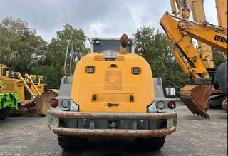 Φορτωτής Με Λάστιχα Liebherr 2014 L 550-thumb-5