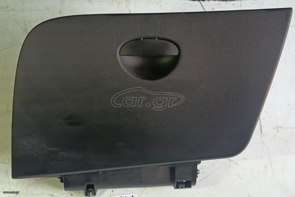 ΝΤΟΥΛΑΠΑΚΙ SEAT LEON