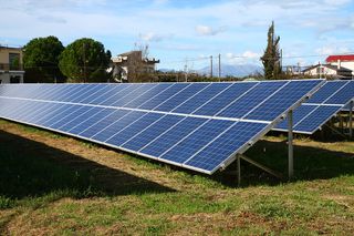 Φωτοβολταικά πάνελ 100kw