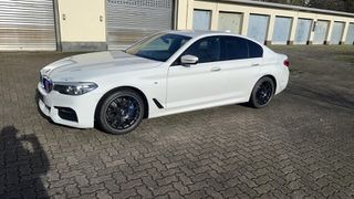 Bmw 530 2018 i xDrive A - M Package-thumb-2