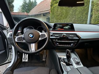 Bmw 530 2018 i xDrive A - M Package-thumb-12