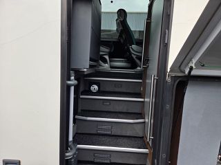 Mercedes-Benz 2016 TRAVEGO   15 RHD-thumb-5