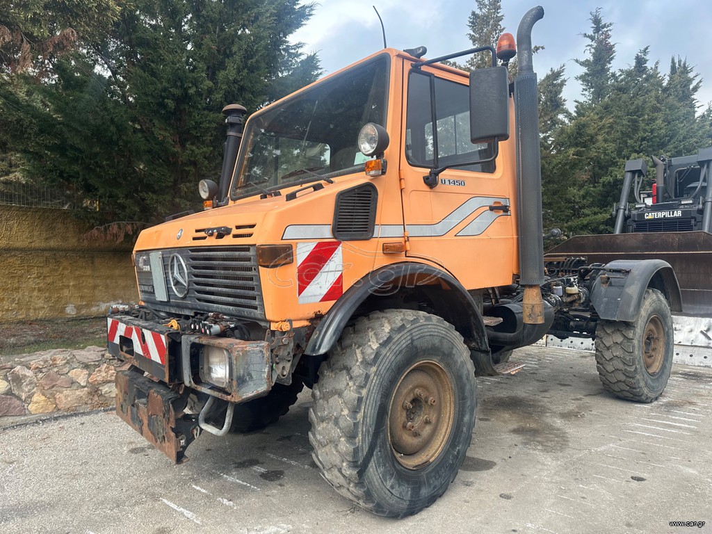 Unimog Mercedes-Benz 2000 UNIMOG 427/20