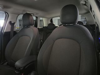 Mini Cooper 2018 (Cooper)-thumb-17