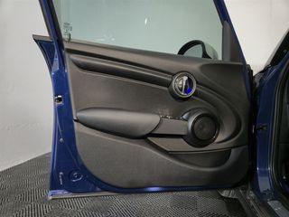 Mini Cooper 2018 (Cooper)-thumb-16