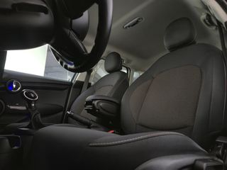 Mini Cooper 2018 (Cooper)-thumb-9